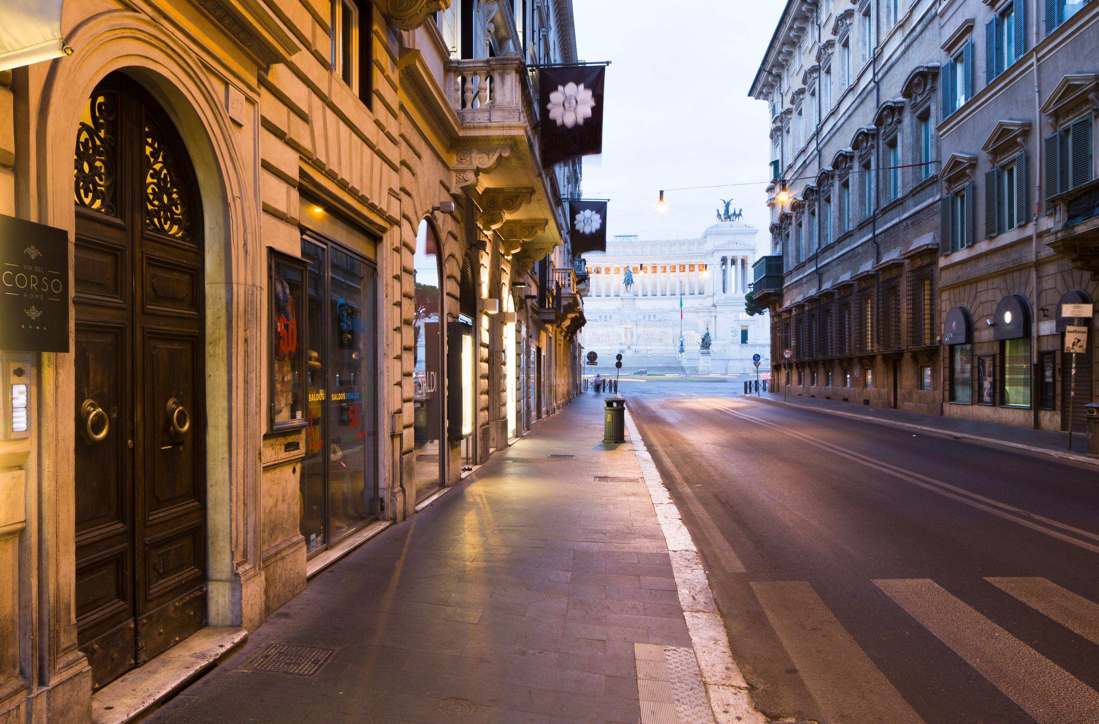 Via Del Corso Home Roma, Rome